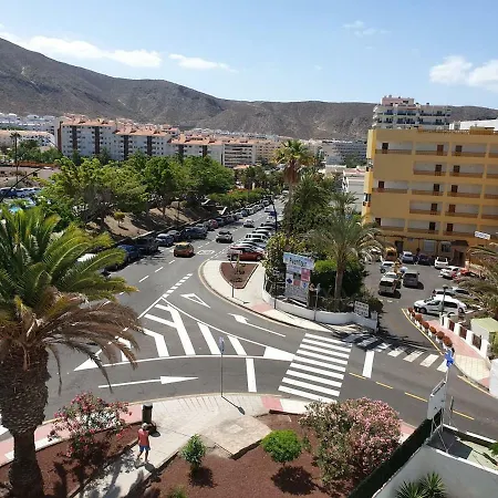 Casa Azul Only 200 Meters To The Beach, Free Wifi, Balcony *