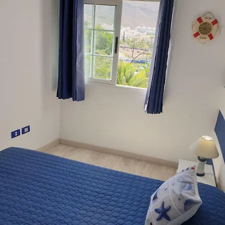 Apartment Casa Azul Only 200 Meters To The Beach, Free Wifi, Balcony