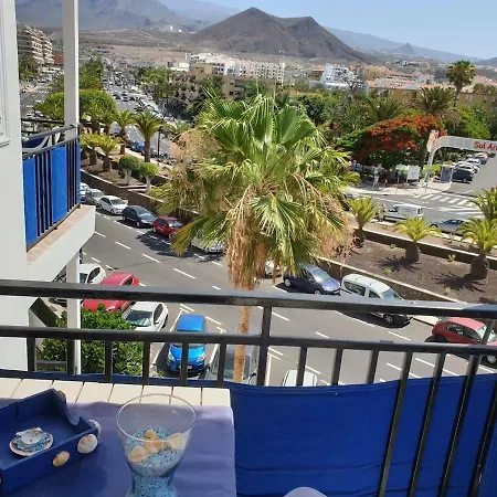Casa Azul Only 200 Meters To The Beach, Free Wifi, Balcony Apartment